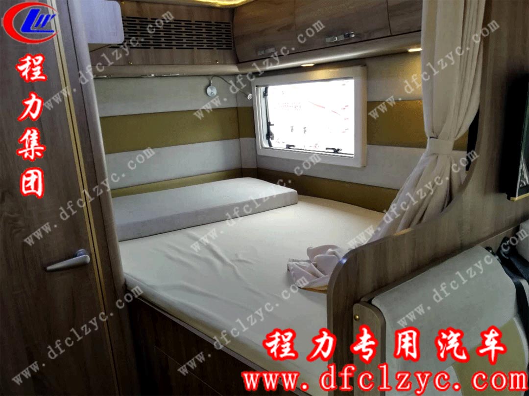 程力集團依維柯房車細節(jié)