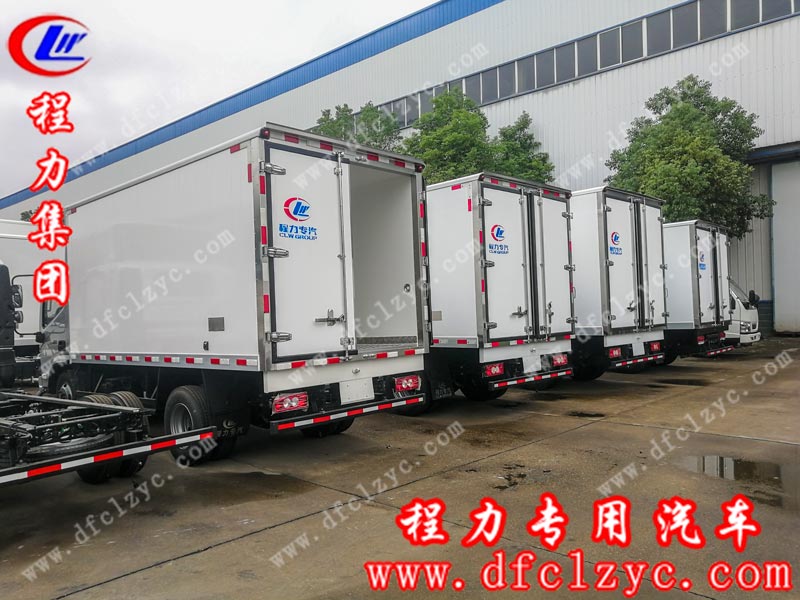 湖北程力專(zhuān)用汽車(chē)有限公司冷藏車(chē)廠區(qū)