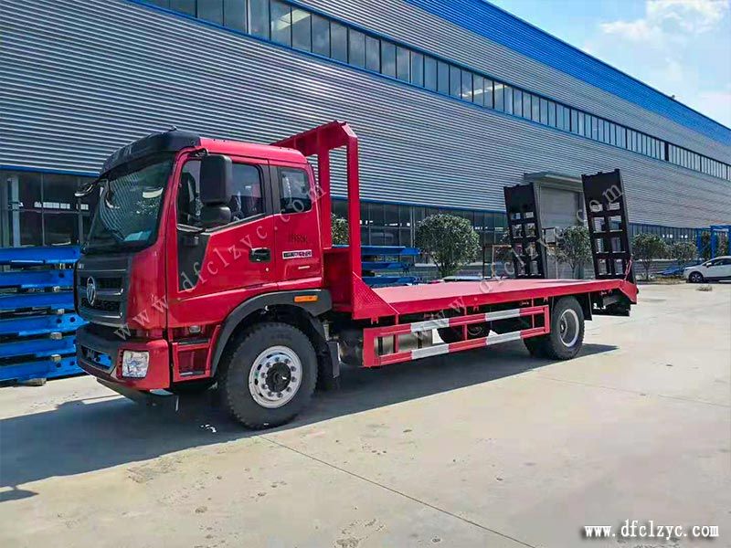 湖北程力集團(tuán)福田平板運(yùn)輸車
