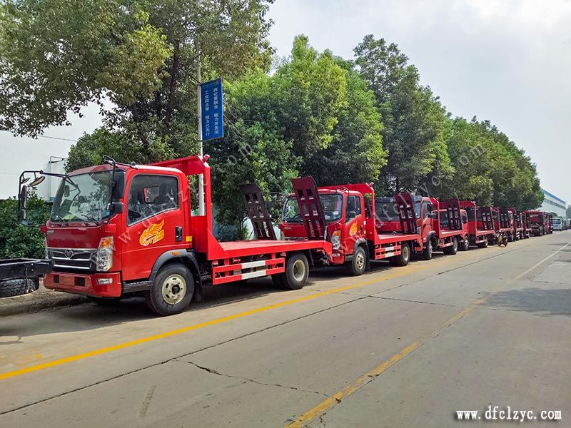 程力專用汽車股份有限公司平板運(yùn)輸車