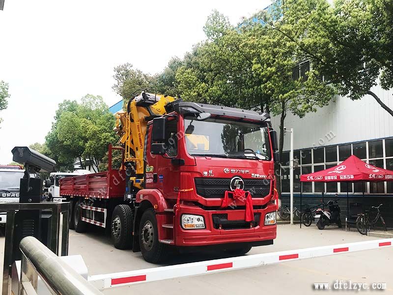 上圖為程力專(zhuān)用汽車(chē)股份有限公司