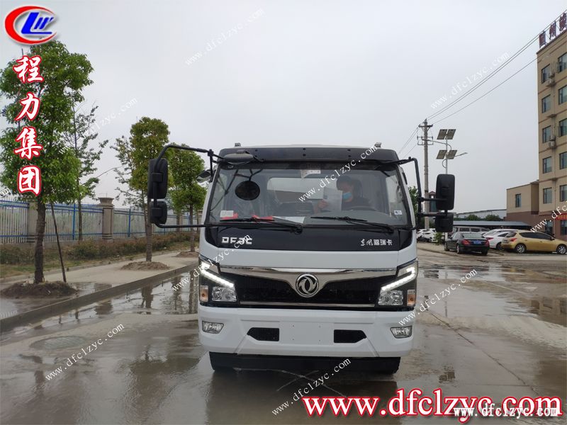 程力集團東風福瑞卡多功能綠化灑水車 程力集團東風福瑞卡多功能綠化灑水車